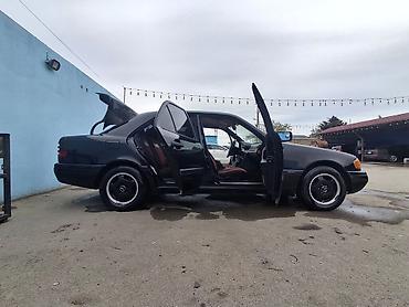 opel sintra 1999: Mercedes-Benz C 180: 1.8 l | 1996 il Sedan — 4