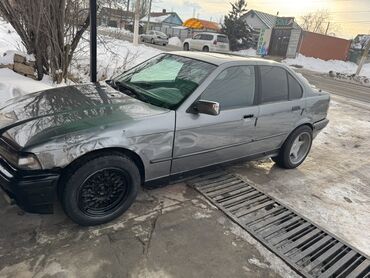 BMW: BMW 3 series: 1992 г., 1.6 л, Механика, Бензин, Седан — 8