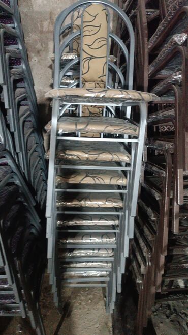 Masa və oturacaq dəstləri: Mətbəx üçün, Açılmayan, Dördbucaq masa, 4 stul — 5