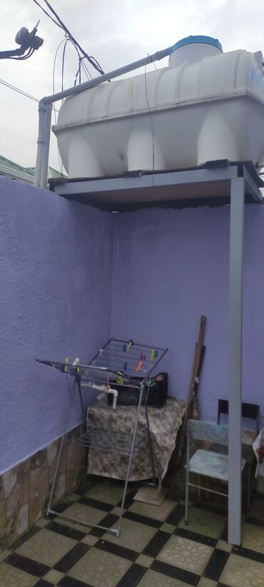 Giriş qapıları: Həyət daxili qapı və giriş komplekti - Material: metal qapı, üzərində — 2