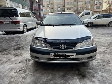 ала бука машына: Toyota Avensis: 2002 г., 1.8 л, Механика, Бензин, Хэтчбэк