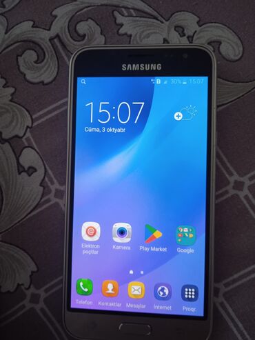 samsung j5 2015 ekran: Samsung Galaxy J3 2016, 8 GB, rəng - Qızılı, Sensor, İki sim kartlı