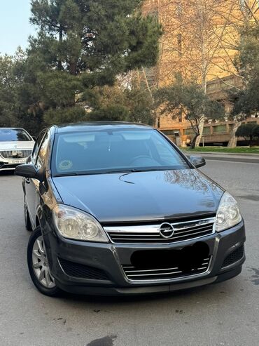Opel Astra: 1.4 л | 2008 г. 317727 км Хэтчбэк