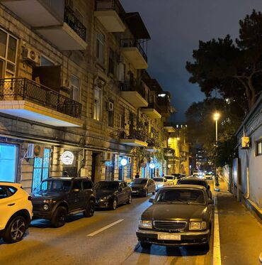 Köhnə tikili: Bakı, 3 otaqlı, Köhnə tikili, 120 kv. m — 1