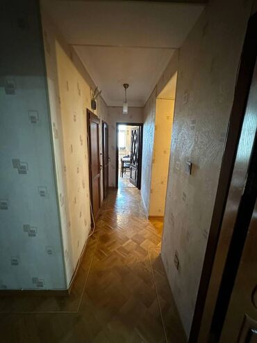 Uzunmüddətli kirayə mənzillər: Əhmədli metrosu,Katvnin arxasında,9 mərtəbənin,9-cu mərtəbəsində,3 — 7