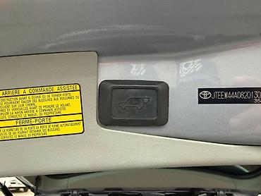 Toyota: Toyota Highlander: 2010 г., 3.5 л, Автомат, Гибрид, Кроссовер — 9