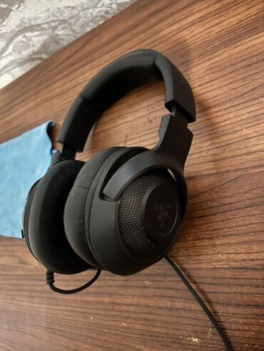 islenmis soyuducu satilir: TƏCİLİ SATILIR Razer oyun qulaqlığı Yaxşı vezyetdedir, cemi 2 ay