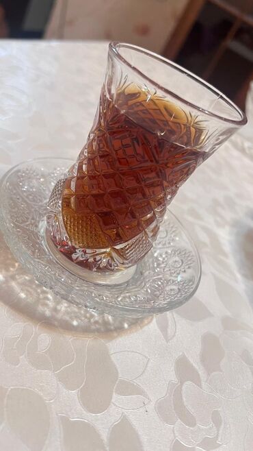 сервис столовый: Продаем турецкие стаканы армуду 5 шт. с подставками, отдадим все за