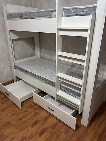 Oğlan və qız üçün, Yeni, Çarpayı, Matras ilə, Siyirməli, Laminat