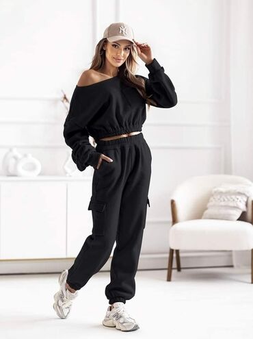 Gornji i donji deo: Komplet trenerka na lalafo.rs — 6 Gornji i donji deo: Komplet trenerka — 6