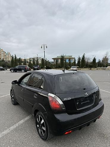 Kia: Kia Rio: 1.4 l | 2009 il Hetçbek — 4