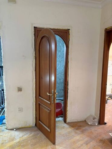 Otaq qapıları: 8 ədəd ev qapısı satılır. Fısdıq materialındandır. Yaxşı — 10
