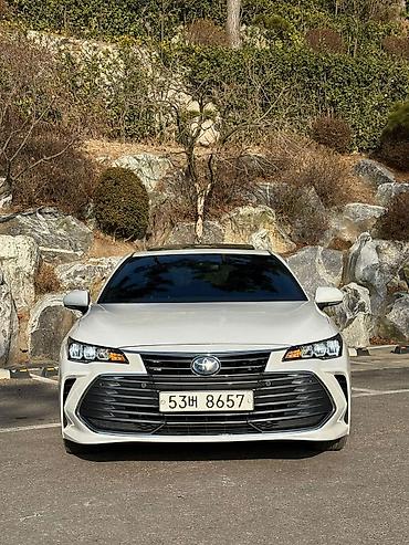 Toyota: Toyota Avalon: 2019 г., 2.5 л, Автомат, Гибрид, Седан — 2