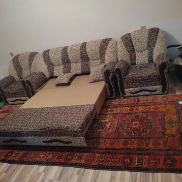divan metbex: Divan, İşlənmiş, Açılan, Bazalı, Parça, Çatdırılma yoxdur