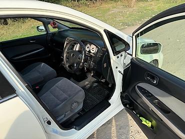 бишкек лада: Honda Stream: 2004 г., 1.7 л, Автомат, Бензин, Вэн/Минивэн — 8