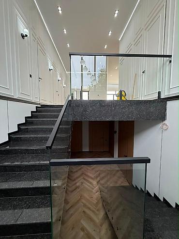 Продажа коттеджей и домов: Продается Двух-уровневый Дом 🏠 Район: Ынтымак, рхт Пересечение — 23