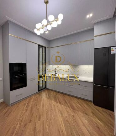 Sifarişlə mətbəx mebeli: Sifarişlə mətbəx dəsti, Özü çəkən petlələr, Sadə laminat, Kredit yoxdur, Rayonlara çatdırılma, Pulsuz çatdırılma — 13