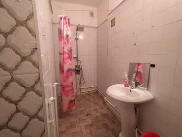 Köhnə tikili: Bakı, Şüvəlan qəs., 2 otaqlı, Köhnə tikili, 46 kv. m — 2