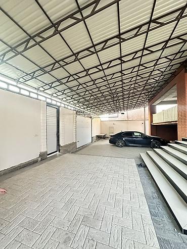 Долгосрочная аренда домов: 400 м², 6 комнат — 2