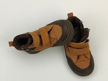 sprandi buty dziecięce: Кросівки 27, Б/в