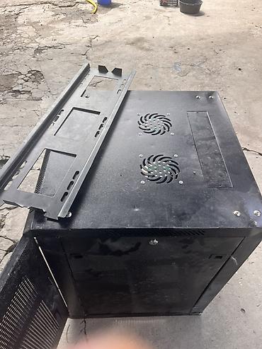 raspberry pi: Телекоммуникационный шкаф 19" Описание: - Форм‑фактор 19", стойки с — 2