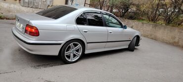 BMW: BMW 5 series: 2.8 l | 1997 il Sedan — 8