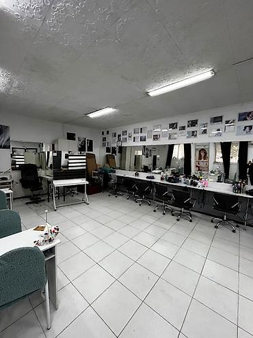 4: *Продается коммерческое помещение 76 м² — Киевская / Молодая Гвардия* — 1