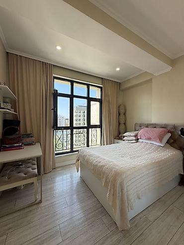 kant flat: 3 комнаты, 73 м², Элитка, 10 этаж, Косметический ремонт — 10