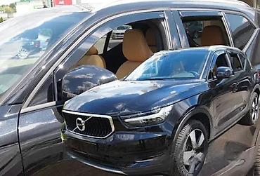 Ostali delovi karoserije: BOCNI VETROBRANI DEFLEKTORI VOLVO XC40 XC-40 XC 40 | NOVI Bocni — 1