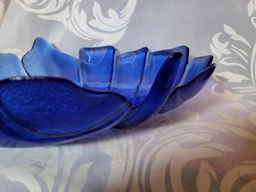 Činije: Cinija nova list,presovano staklo Poljska iz 80,90ih. Cinija na lalafo.rs — 7 Činije: Cinija nova list,presovano staklo Poljska iz 80,90ih. Cinija — 7