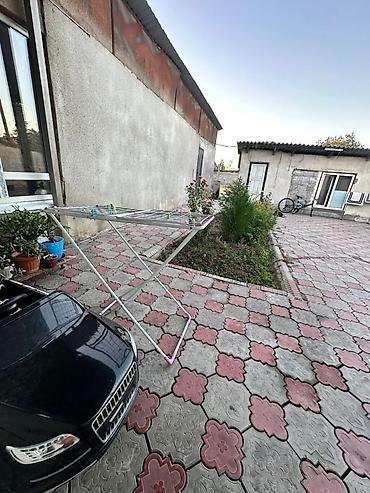 Продажа коттеджей и домов: 🏡 Продается дом в Лебединовке, ул. Комсомольская 📍 Местоположение — 2