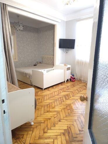 mingəçevirdə satılan evlər: 2 otaqlı, 37 kv. m, Orta təmir