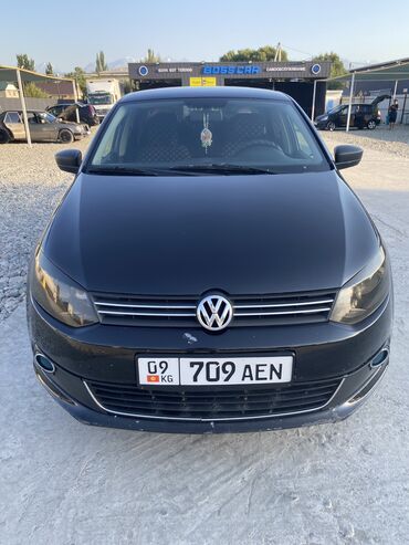 polo авто: Volkswagen Polo: 2013 г., 1.6 л, Механика, Бензин, Седан