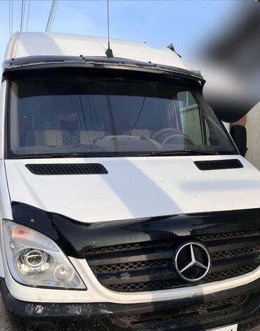 сденя на спринтер: Mercedes-Benz Sprinter: 2013 г., 2.2 л, Дизель, Бус