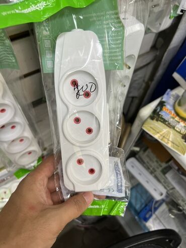 розетка с usb: Розетка, С заземлением, Тройные