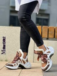 Women's Sneakers and athletic shoes: Louis Vuitton, 41, bоја - Šareno — 2