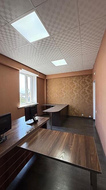 Сдаю Офисный кабинет: Колл-центр, 155 м², В административном здании, С ремонтом, С парковкой