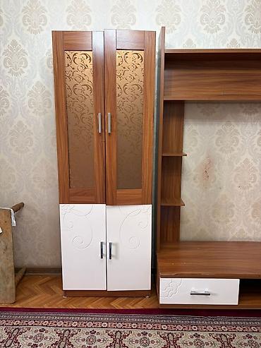 бу мебели: Гарнитур для зала, Б/у, Шкаф, Комод, Тумба под ТВ, ДСП, Самовывоз, Платная доставка, цвет - Бежевый — 4