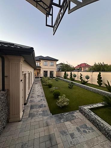 Продажа коттеджей и домов: 6 комнат и более, 550 м², 8 соток, Бишкек, Ынтымак ж/м Риэлтор — 21