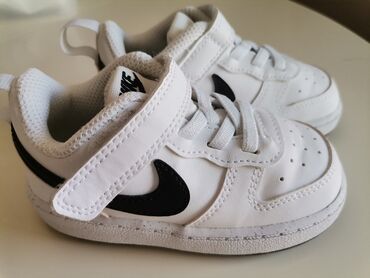 deichmann gumene cizme za decu: Nike, Size - 22