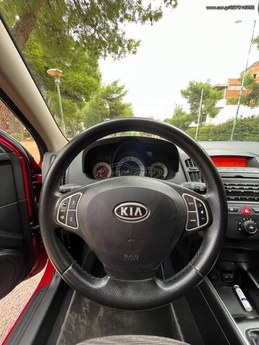 Kia: Kia cee'd: 1.6 l. | 2009 έ. Κουπέ — 9