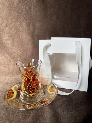 içki: Armudu stəkanlar, 1 əd