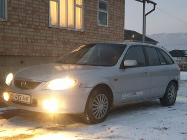 мазда жип: Mazda 323: 2002 г., 1.6 л, Механика, Бензин, Хетчбек