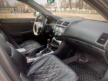 Honda: Honda Accord: 2006 г., 2 л, Ручные, Бензин, Седан — 10