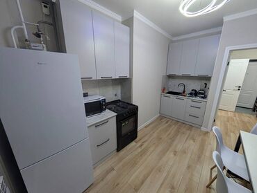 квартиры чайка: 1 бөлмө, 33 кв. м, Элитка, 11 кабат, Евроремонт