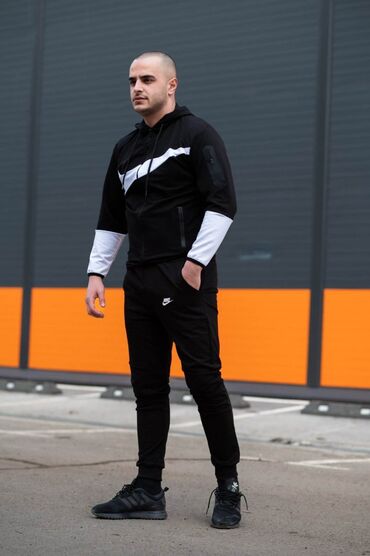 Trenerke: Cena 4400 din
Veličina S, M, L, XL, 2XL
ACG KVALITETAN PAMUK ELASTIN — 15