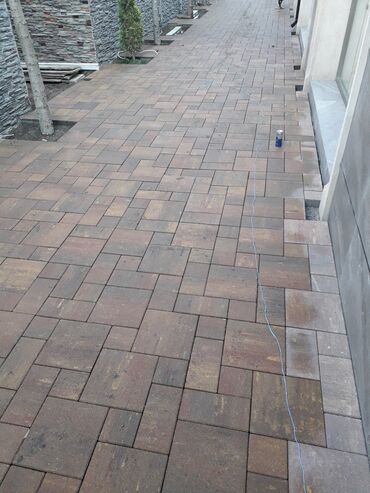 Dekorativ daşlar: Her nov tamet daslarinin ve barduyorlarin vurulmasi zeng ve whsapp — 16