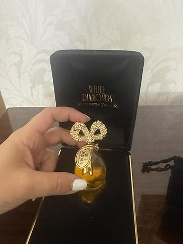 Gözəllik və sağlamlıq: White Diamonds by Elizabeth Taylor – parfum mini kolleksiya flakonu - — 2