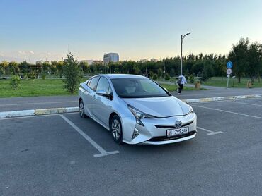 тайота приус прайм: Toyota Prius: 2017 г., 1.8 л, Вариатор, Гибрид, Седан