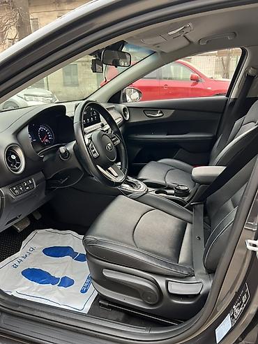 Kia: Kia K3: 2019 г., 1.6 л, Вариатор, Бензин, Седан — 5